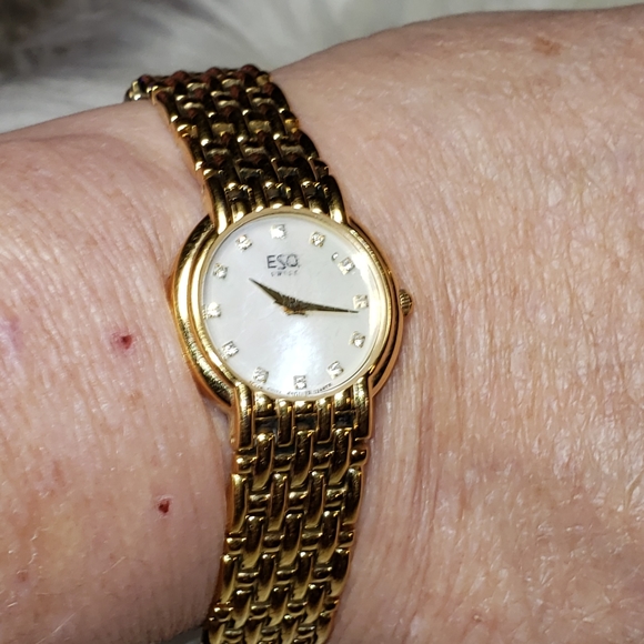 Diamond Swiss Quartz Movement Watch main image 3